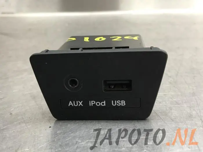 AUX / USB-Anschluss Hyundai IX35