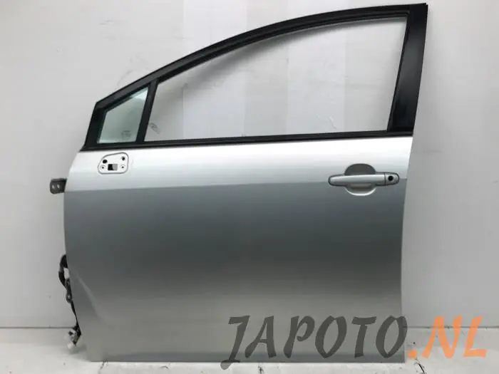 Tür 4-türig links vorne Toyota Corolla Verso
