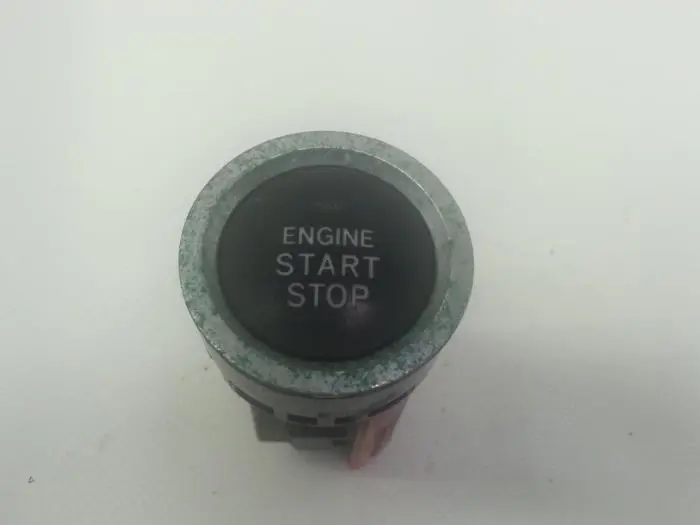 Start/Stopp Schalter Toyota Auris